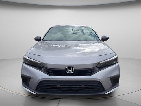 Used 2022 Honda Civic Sport image 3