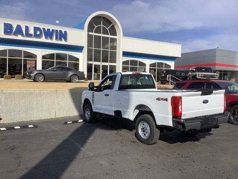 New 2026 Ford F250 XL w/ XL Chrome Package AWD/4WD image 5