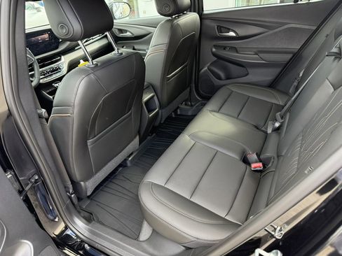 New 2026 Buick Envista Avenir image 11