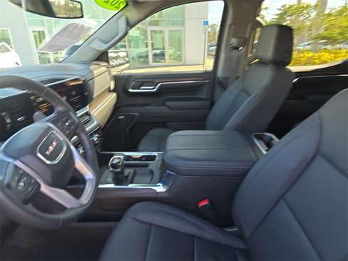 Used 2024 GMC Sierra 1500 SLT w/ SLT Premium Plus Package image 20