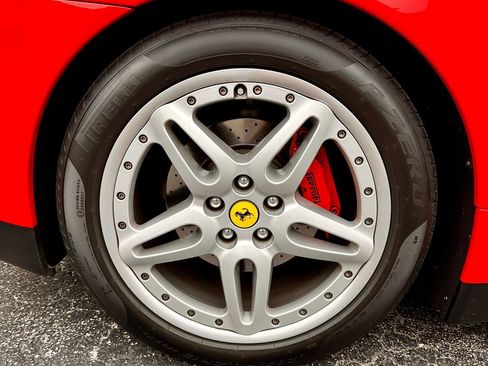 Used 2005 Ferrari 612 Scaglietti image 21