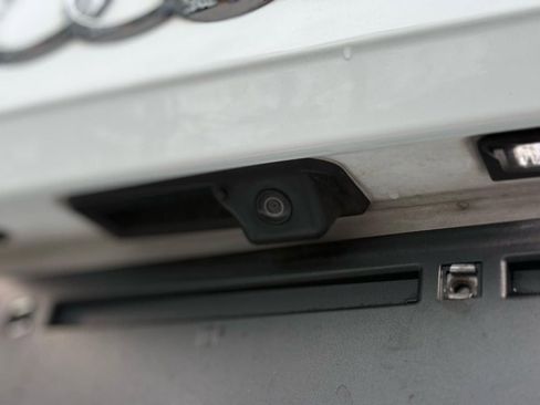 Used 2018 Audi Q5 2.0T Premium Plus w/ Premium Plus Package image 10