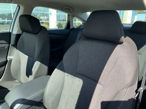 Used 2023 Honda Accord LX image 11