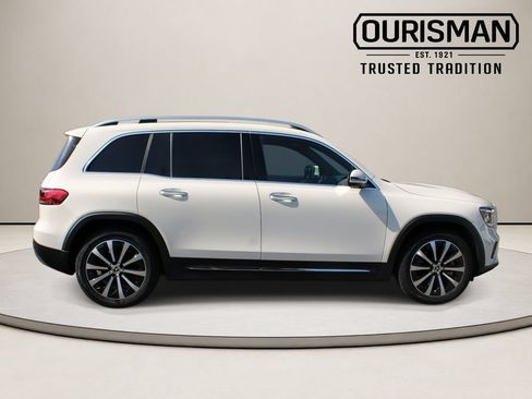 Used 2023 Mercedes-Benz GLB 250 4MATIC image 10