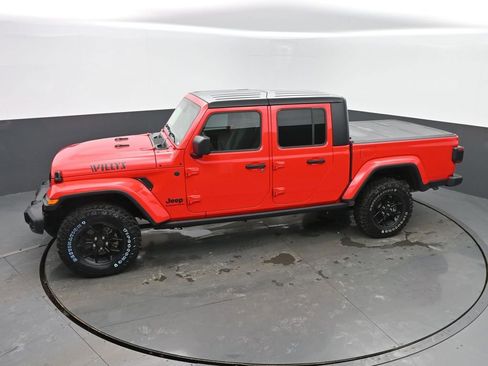 Used 2024 Jeep Gladiator Sport image 39