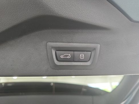 Certified 2025 BMW X5 xDrive40i w/ Parking Assistance Package AWD/4WD image 25