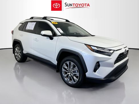 Used 2024 Toyota RAV4 XLE Premium image 1
