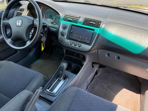 Used 2004 Honda Civic Hybrid Sedan image 20