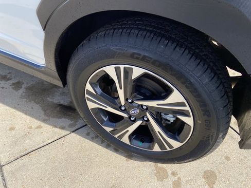 Used 2024 Subaru Crosstrek 2.0i Premium image 29