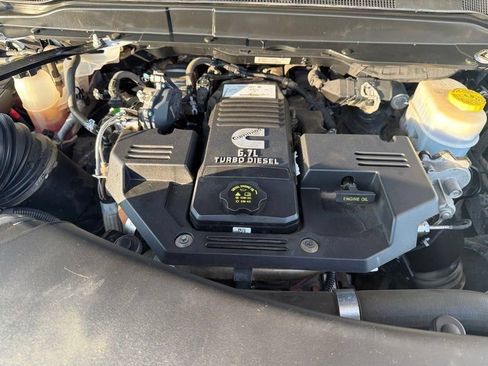 Used 2022 RAM 2500 Big Horn w/ Level 1 Equipment Group AWD/4WD image 8
