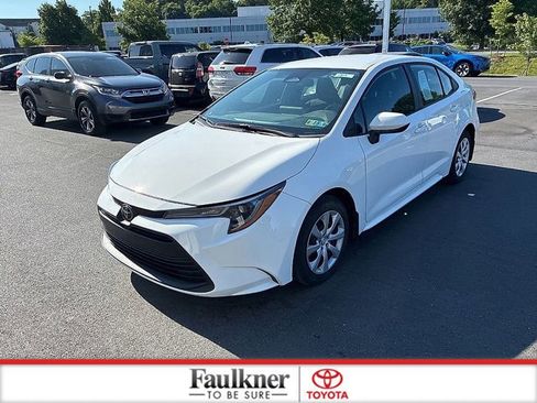 Used 2023 Toyota Corolla LE w/ Carpet Mat Package (TMS) FWD image 19