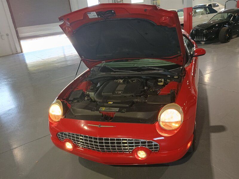 Used 2002 Ford Thunderbird RWD image 31