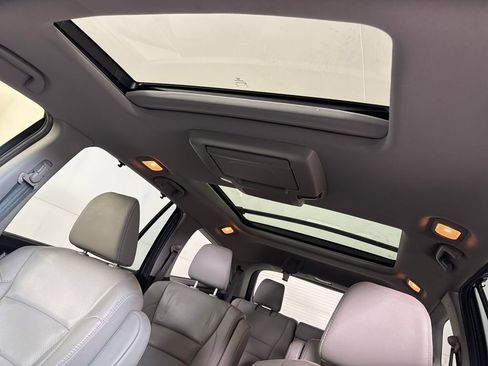 Used 2019 Honda Pilot Elite image 17