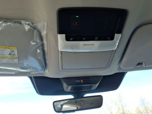 New 2026 Nissan Pathfinder SL image 24