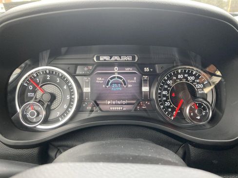 Used 2021 RAM 1500 Big Horn image 14