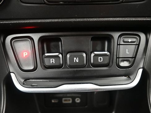 Used 2020 GMC Terrain SLE w/ Driver Convenience Package image 20