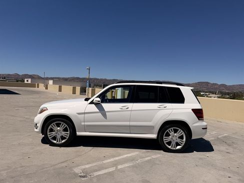 Used 2014 Mercedes-Benz GLK 350 2WD image 4