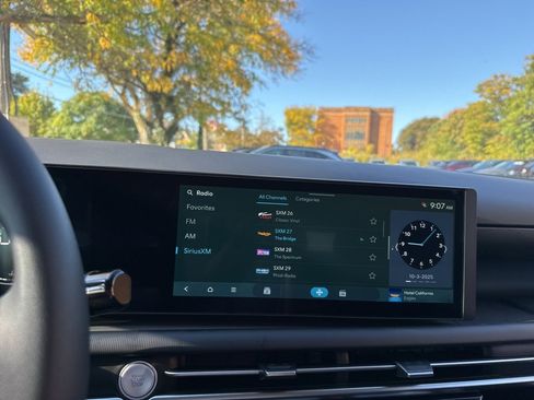 New 2026 Hyundai Tucson SEL image 24