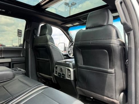 Used 2018 Ford F150 Raptor w/ Equipment Group 802A Luxury AWD/4WD image 19