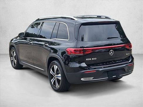 Certified 2023 Mercedes-Benz EQB 300 4MATIC w/ Exclusive Package image 7