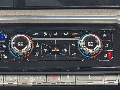 Certified 2024 GMC Sierra 2500 Denali w/ Denali Reserve Package image 30