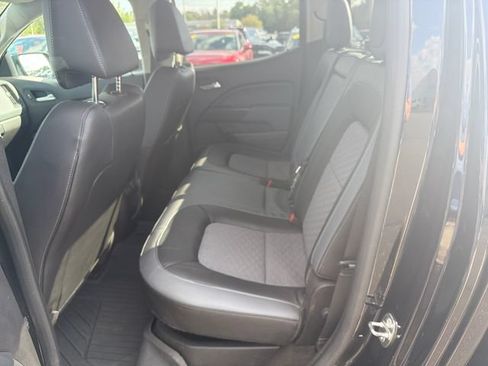 Used 2016 Chevrolet Colorado Z71 w/ Z71 Midnight Edition AWD/4WD image 30