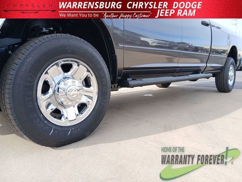 New 2026 RAM 3500 Tradesman image 32