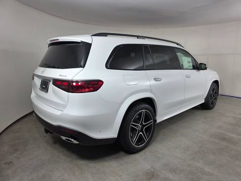 New 2026 Mercedes-Benz GLS 450 4MATIC image 4