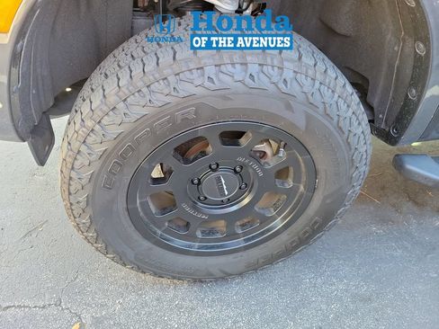 Used 2024 Ford Ranger Lariat w/ FX4 Off-Road Package AWD/4WD image 4