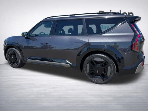 Certified 2024 Kia EV9 GT-Line AWD/4WD image 5