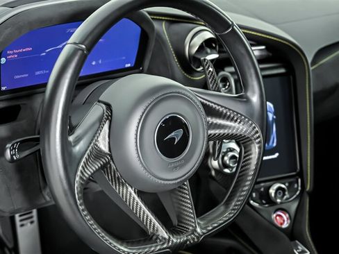 Used 2022 McLaren 720S Luxury RWD image 27