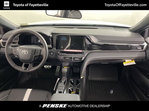 Used 2026 Toyota Camry SE image 17