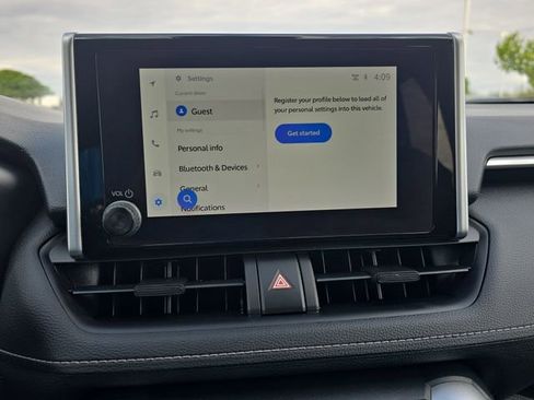 Used 2024 Toyota RAV4 XLE w/ Convenience Package image 20