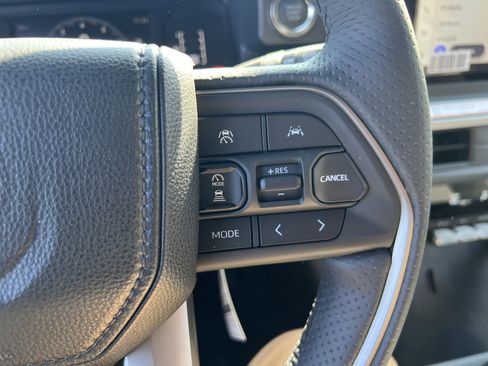 New 2026 Toyota 4Runner SR5 image 14