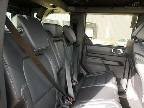 New 2025 Ford Bronco Outer Banks image 11