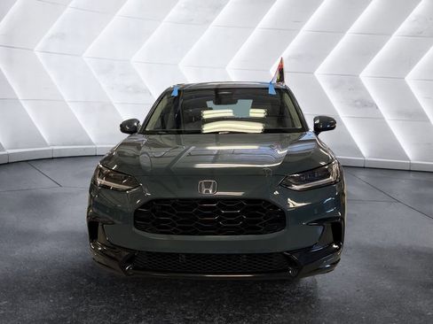 Used 2023 Honda HR-V EX-L image 2