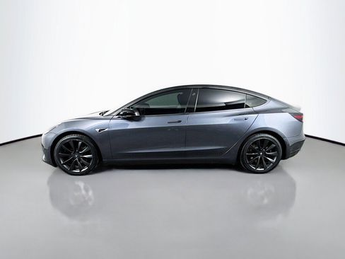 Used 2018 Tesla Model 3 RWD image 2