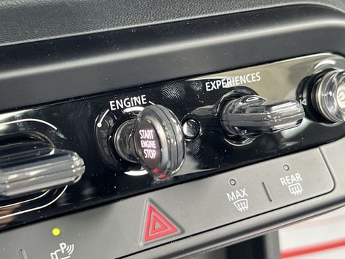Certified 2025 MINI Cooper S FWD image 39