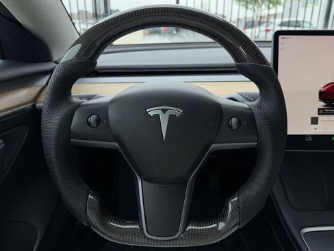 Used 2023 Tesla Model 3 Standard Range image 13
