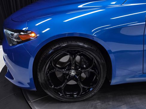 Used 2021 Alfa Romeo Giulia Ti Sport AWD/4WD image 48