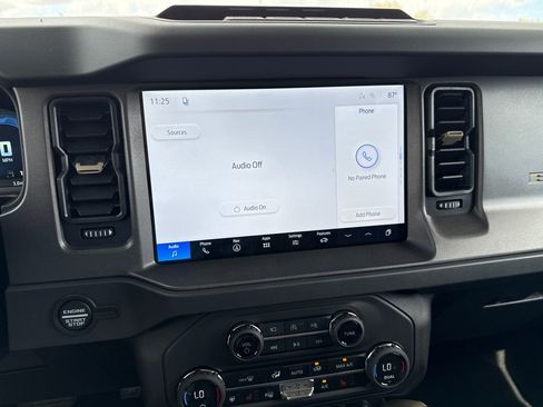 New 2026 Ford Bronco Badlands image 10