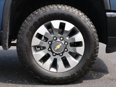 New 2026 Chevrolet Silverado 2500 Custom AWD/4WD image 19