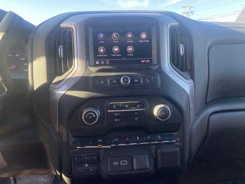 Used 2022 Chevrolet Silverado 2500 W/T w/ WT Convenience Package image 15