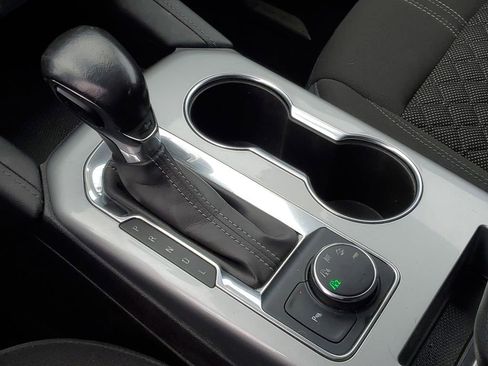 Used 2020 Chevrolet Blazer LT image 20