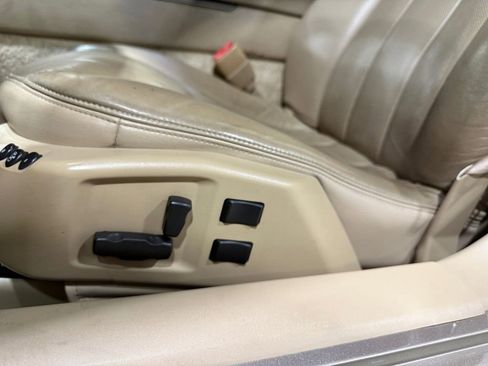 Used 2008 Cadillac XLR image 20