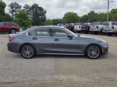 Used 2022 BMW 330e xDrive w/ Premium Package AWD/4WD image 14