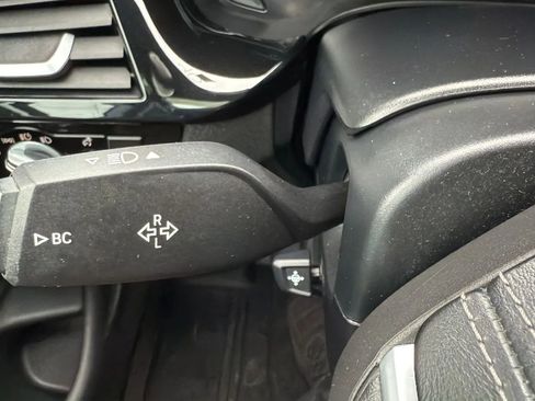 Used 2018 BMW 530e xDrive image 15