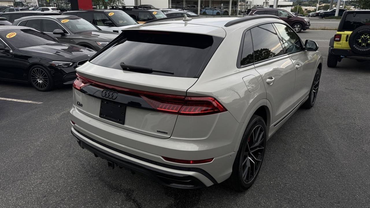 Used 2023 Audi Q8 Premium Plus AWD/4WD image 16