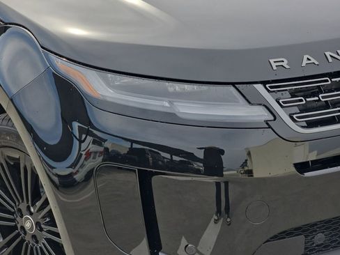 New 2026 Land Rover Range Rover Evoque S image 32