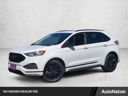 Used 2024 Ford Edge SE w/ Black Appearance Package